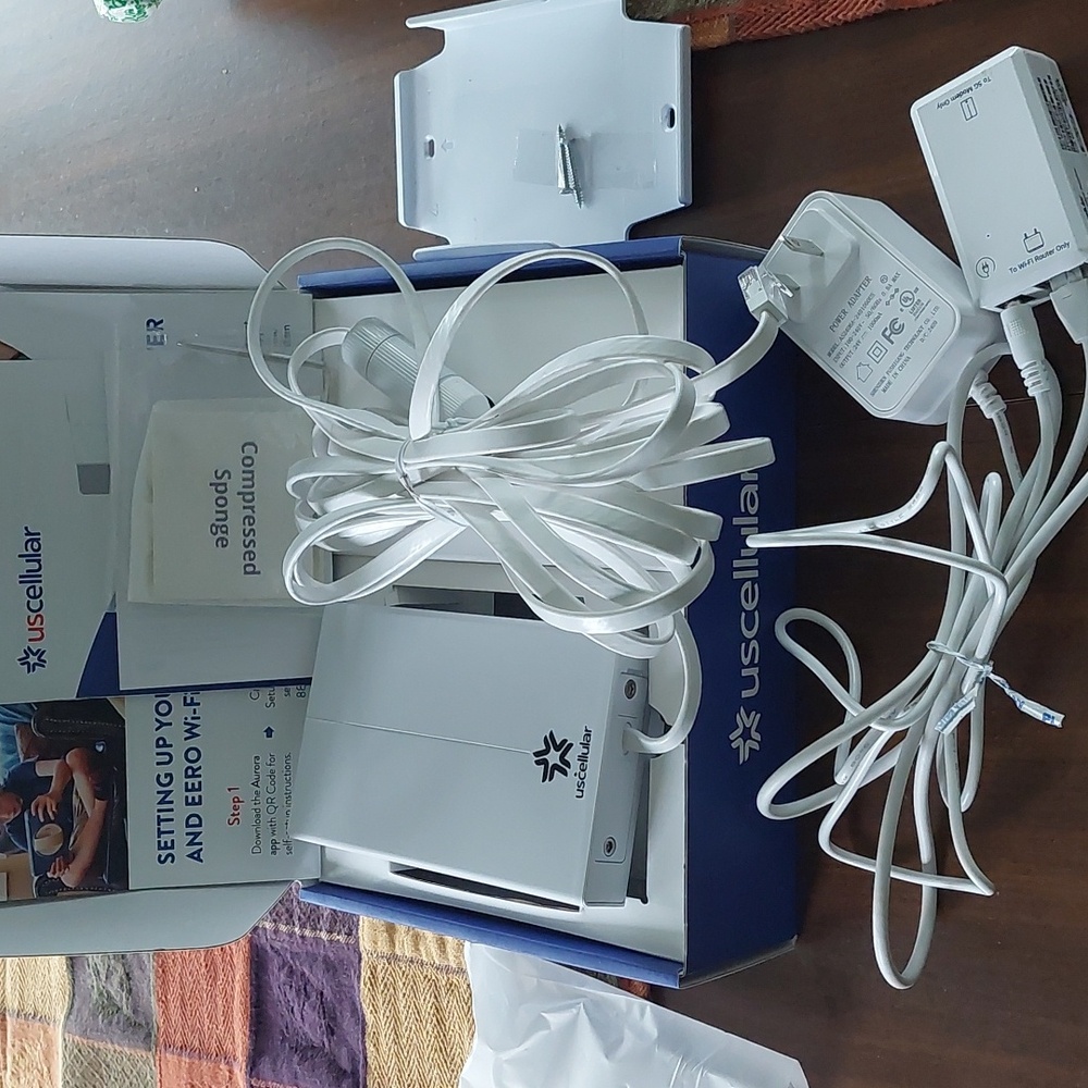 Outdoor receiver and Eeros 6+ mesh router